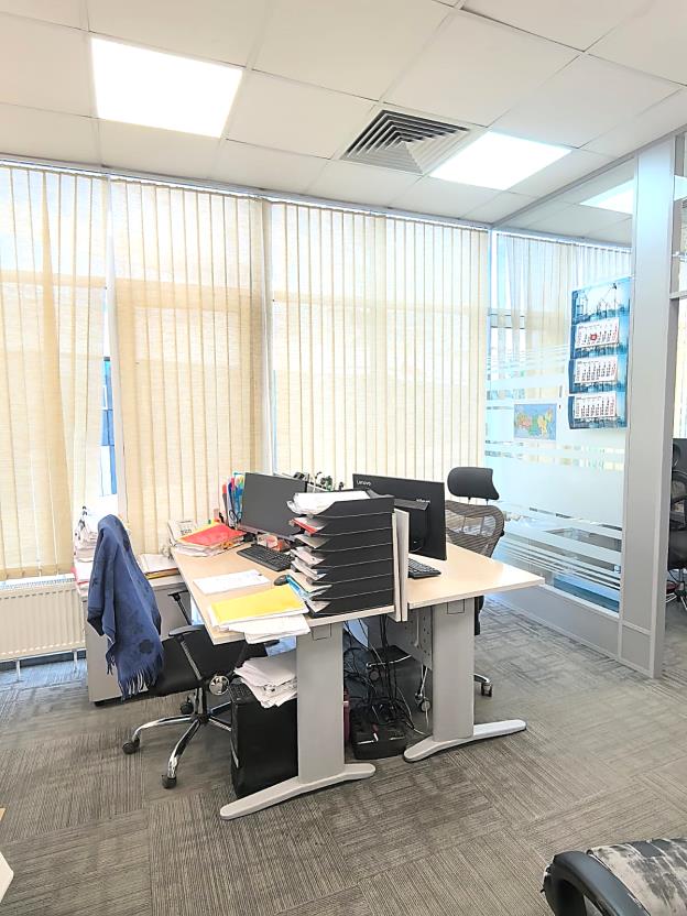 Pomieszczenie biurowe 599 m² Moskwa, Rosja