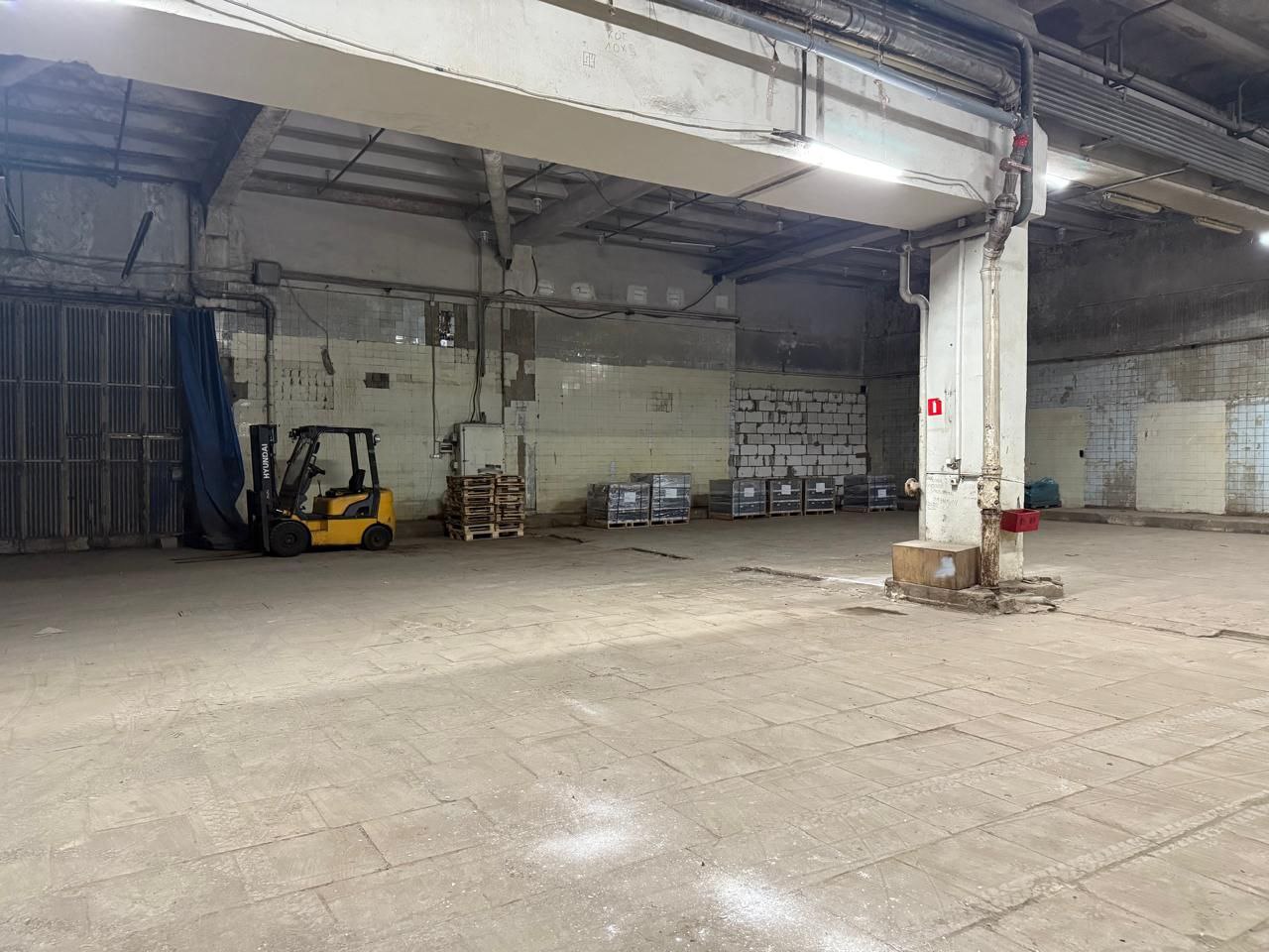 Склад 4 000 м² Москва, Россия