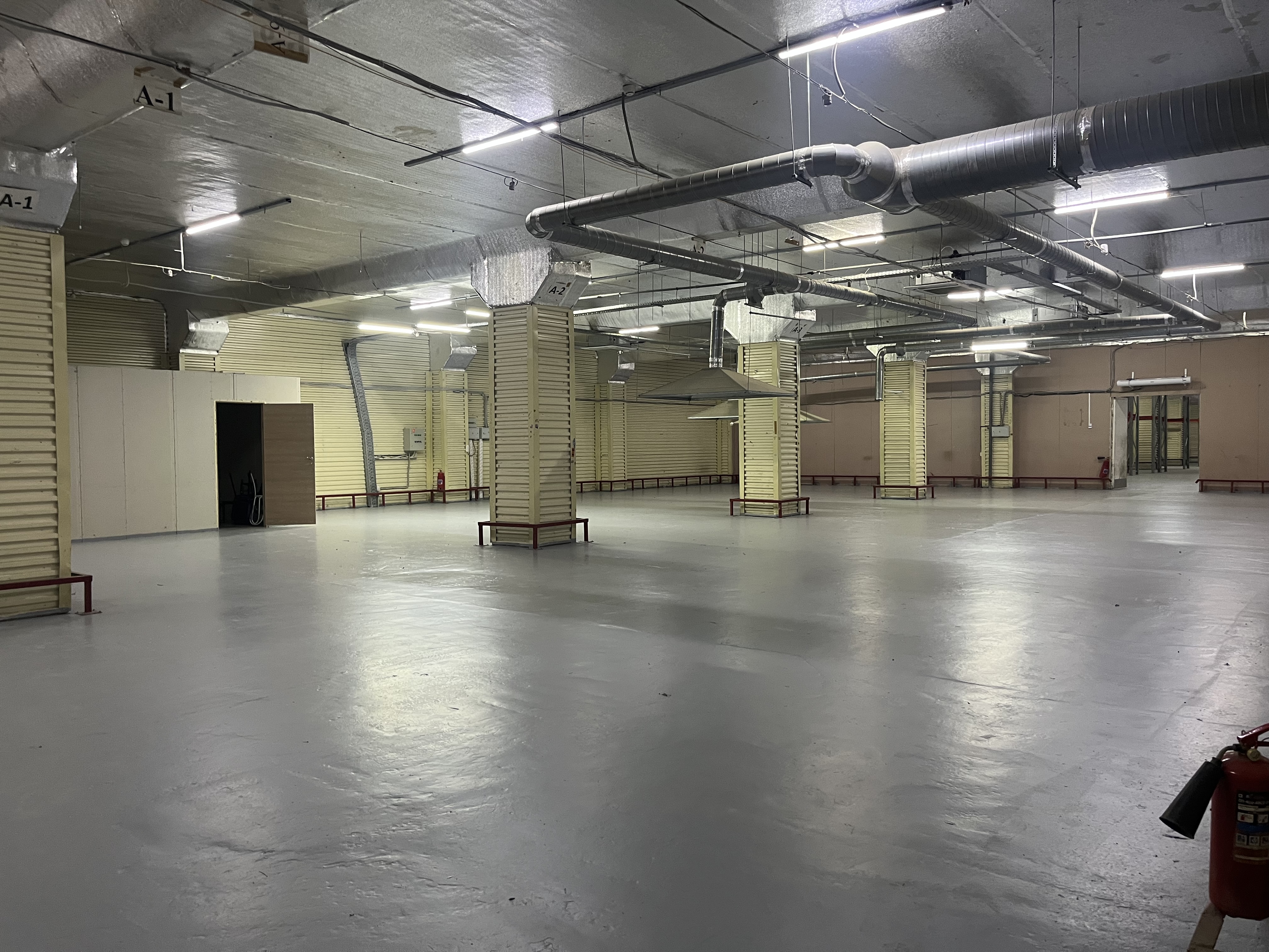 Warehouse 1 570 m² in Elektrostal, Russia