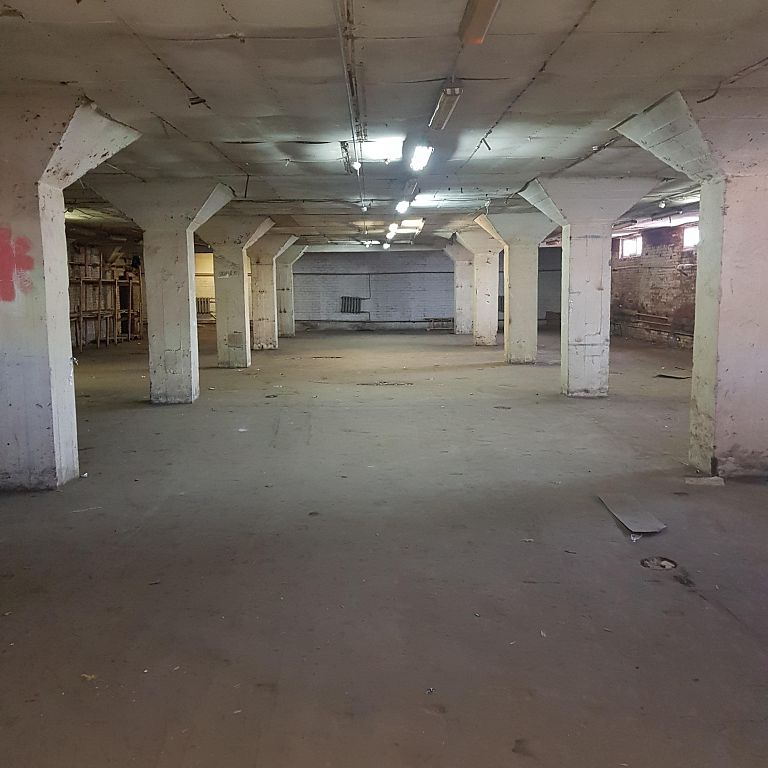 Склад 2 396 м² Москва, Россия