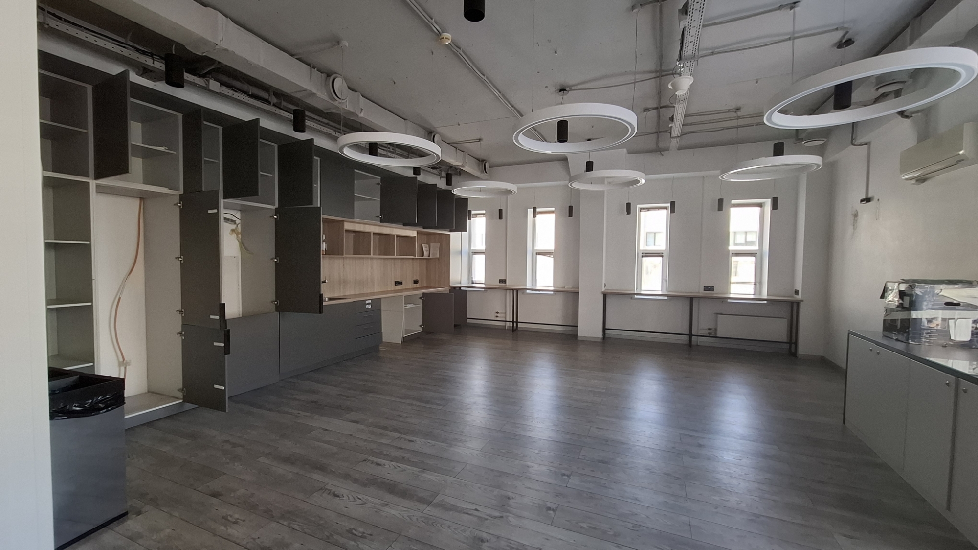 Oficina 810 m² en Moscú, Rusia