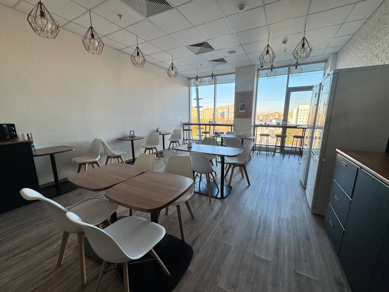 Office 4 379 m² in Moscow, Russia