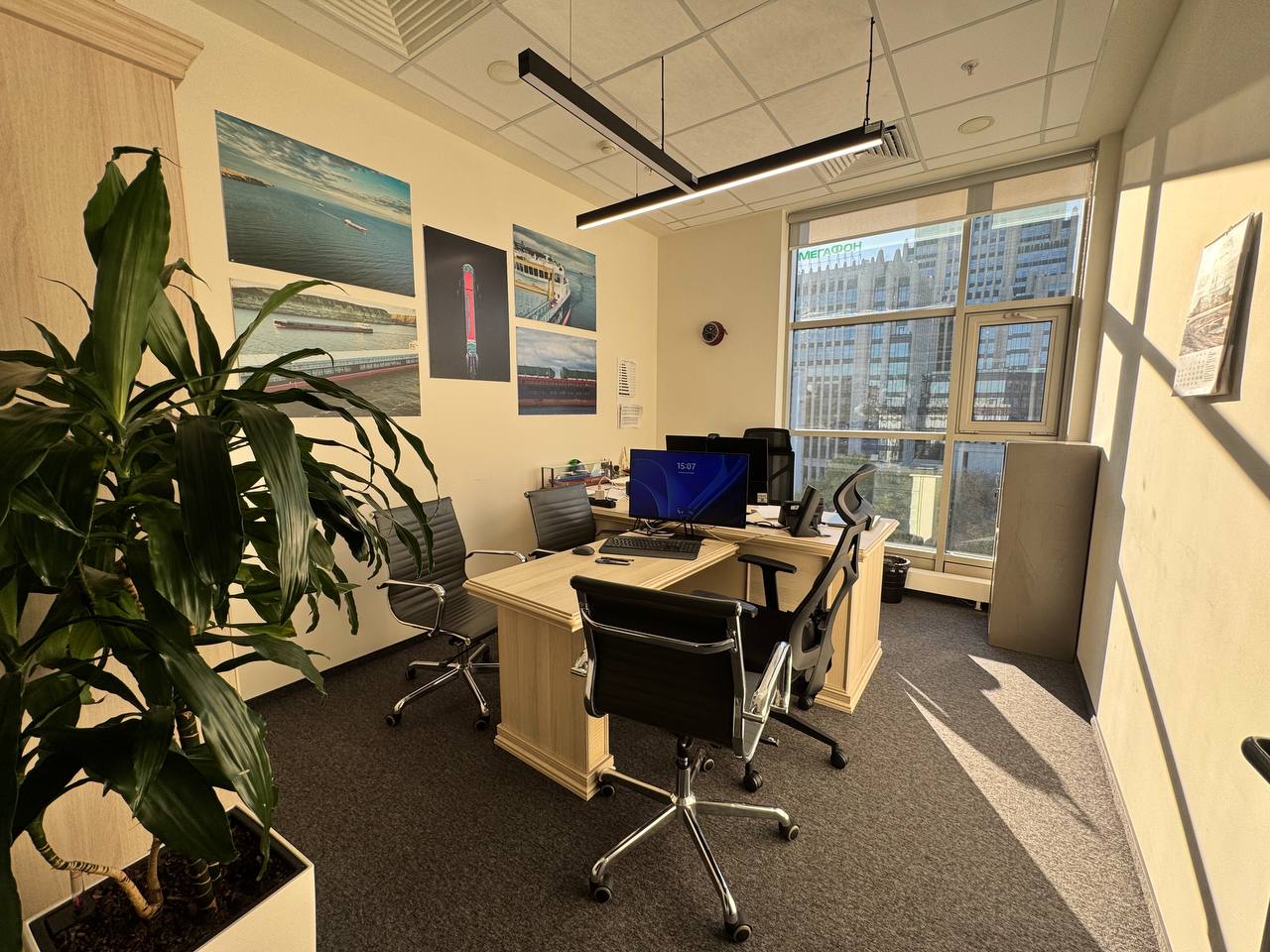 Office 4 379 m² in Moscow, Russia