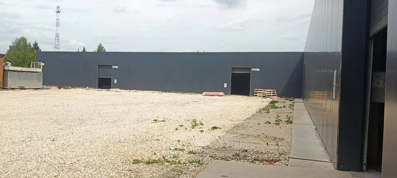 Almacén 1 500 m² en Ivanovskoye, Rusia